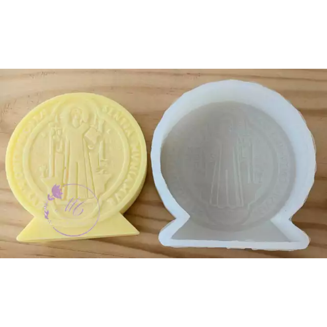 San benito (8cm x 7.5)